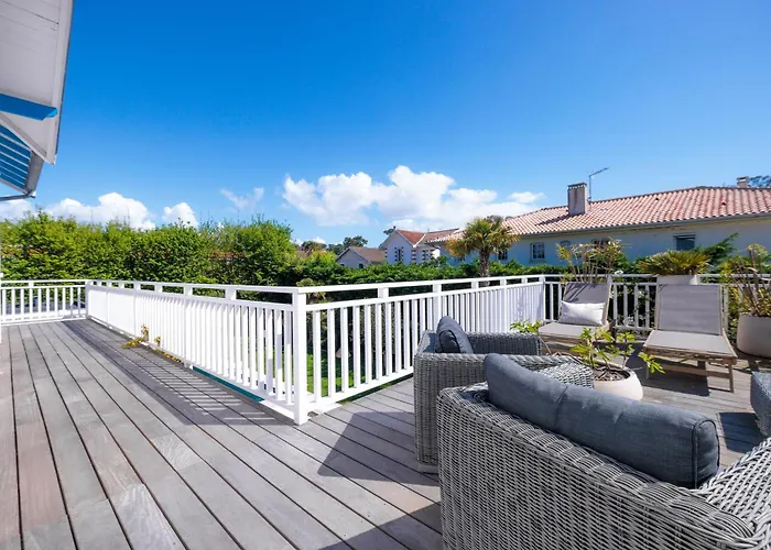 Les Peupliers Avec Piscine Privee Et Sauna Royan