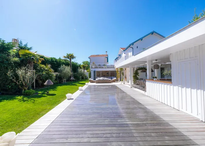 Les Peupliers Avec Piscine Privee Et Sauna Villa