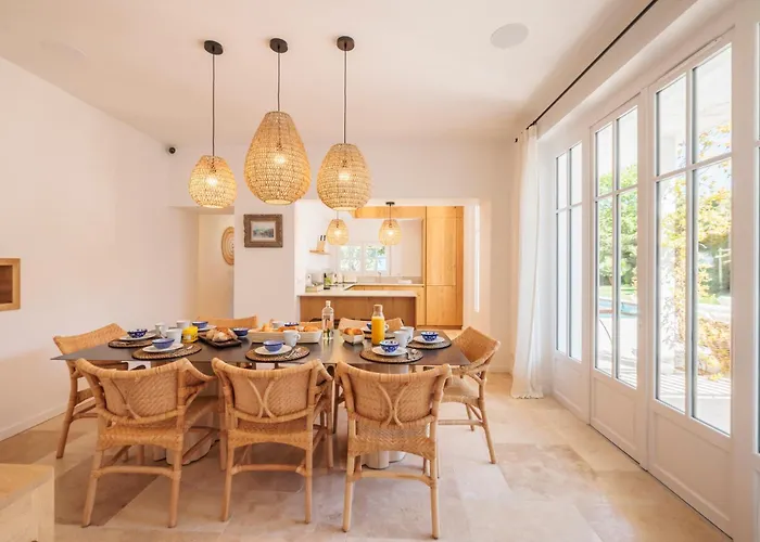 Les Peupliers Avec Piscine Privee Et Sauna Villa Royan