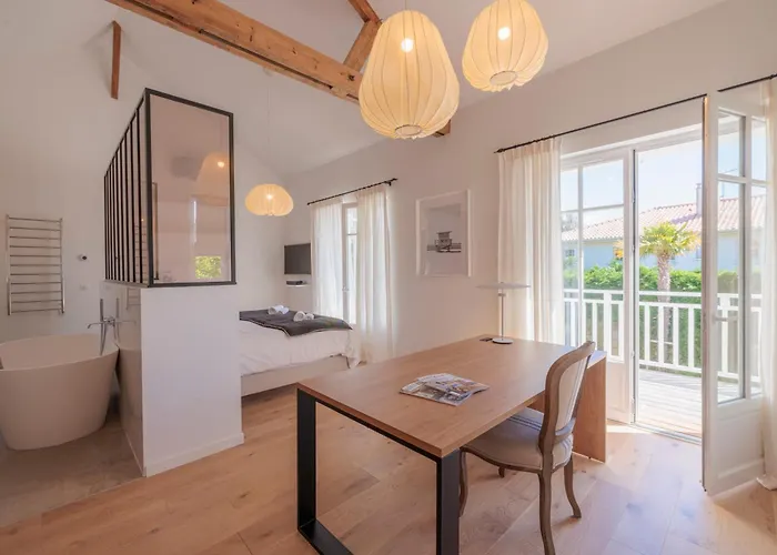 Les Peupliers Avec Piscine Privee Et Sauna * Royan