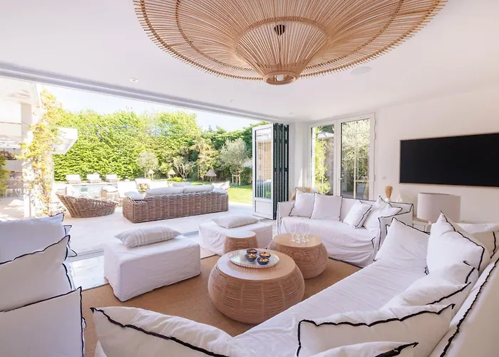 Villa Les Peupliers Avec Piscine Privee Et Sauna Royan