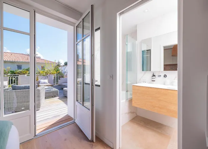 Villa Les Peupliers Avec Piscine Privee Et Sauna Royan